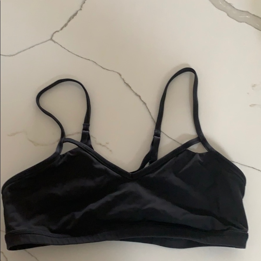 Black lulu lemon cage sports bra